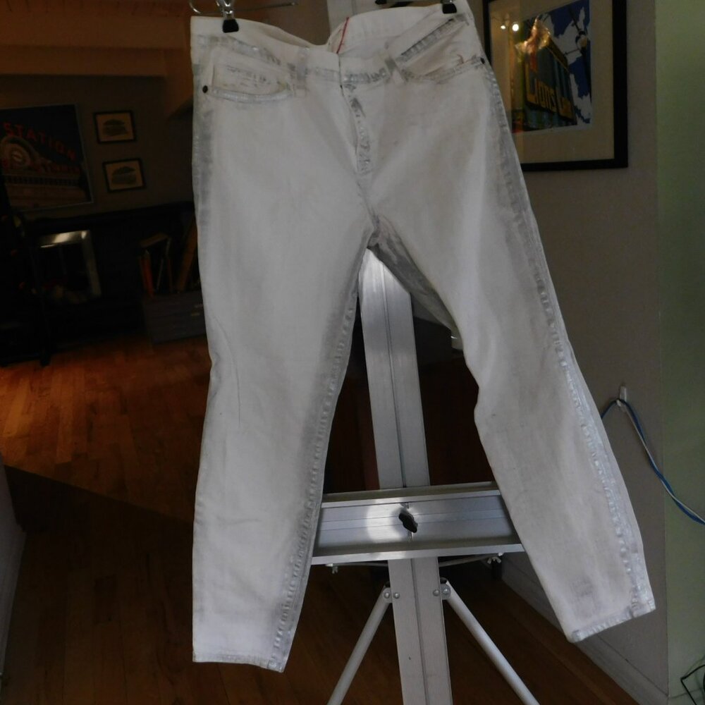 CURRENT/ELLIOT The Stiletto Washed Out Silver Low-rise tapered crop jean 31